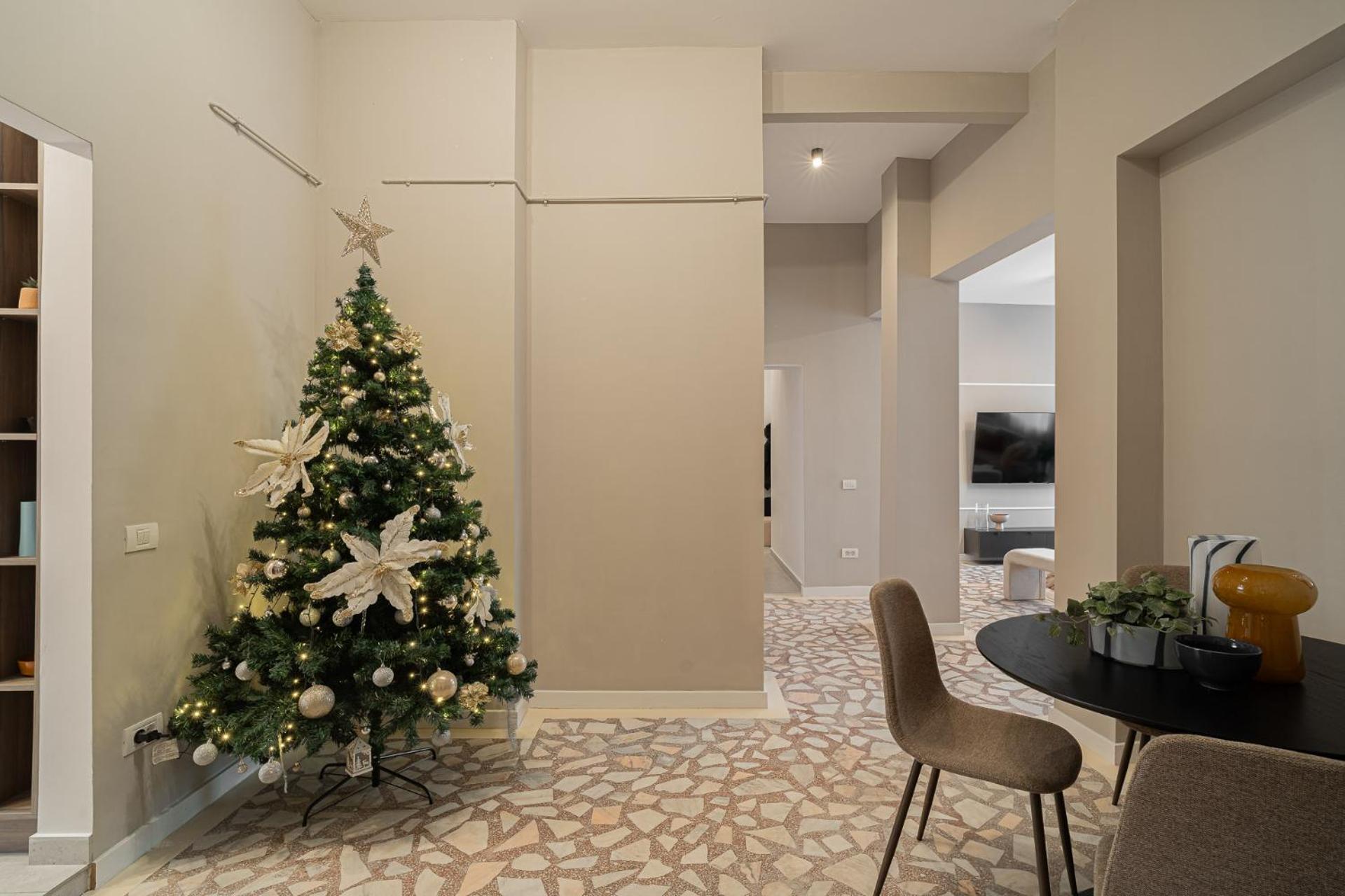 Loggia & Luxe 5Br Penthouse In Universitatii Area 부쿠레슈티 외부 사진
