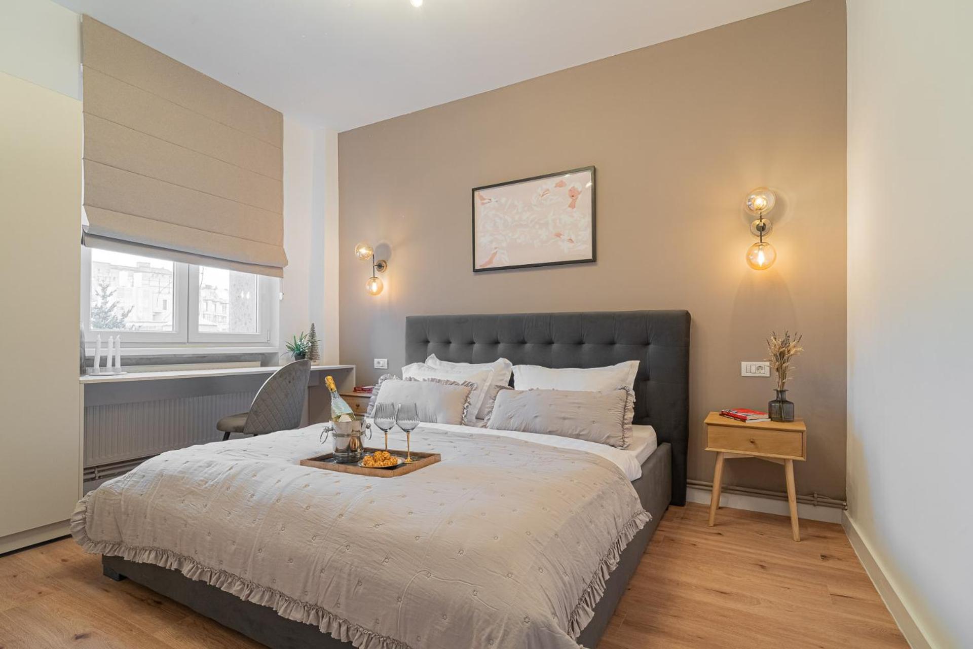 Loggia & Luxe 5Br Penthouse In Universitatii Area 부쿠레슈티 외부 사진